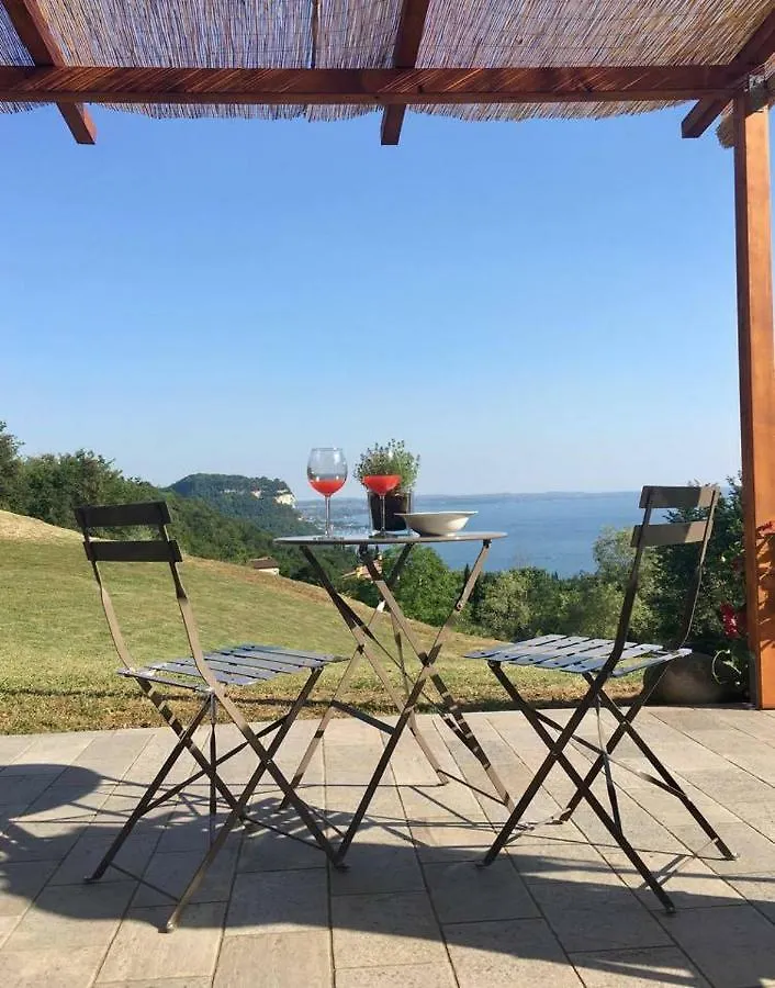 Villa Volpara Albisano 0*,  Italy